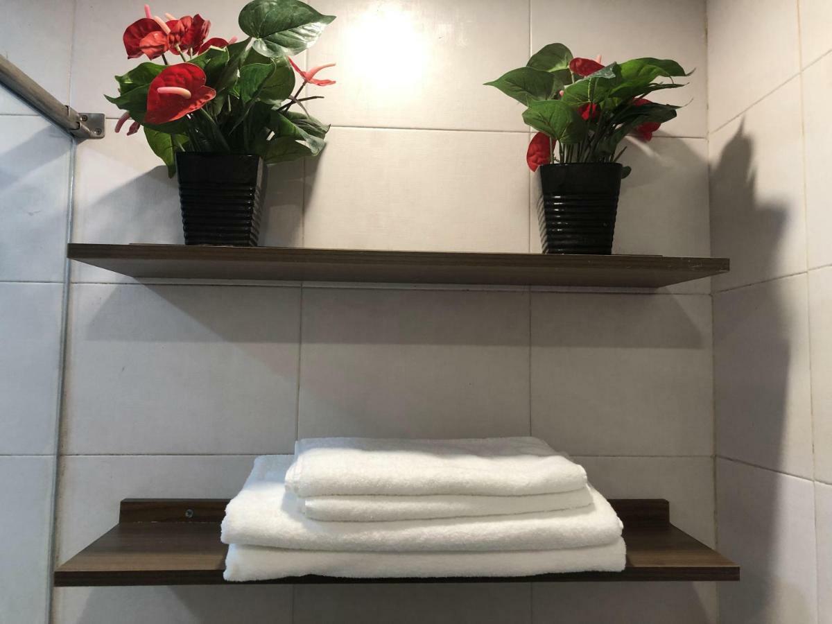 Ngoc Han Hanoi Hotel Dại Mõ Esterno foto